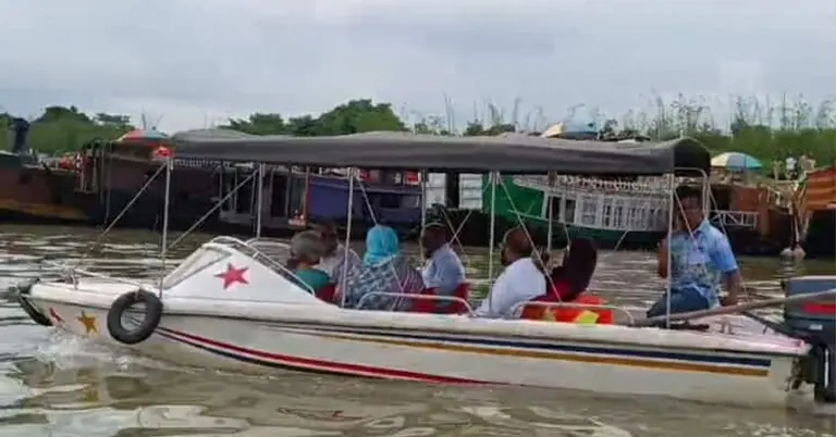 টাঙ্গুয়ার হাওর পর্যটন এলাকা পরিদর্শন করেছেন উপদেষ্টা ফরিদা আখতার
